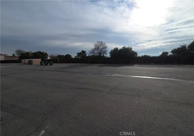 26th image of 633 North St, Corning, CA 96021 | MLS# SN26003423