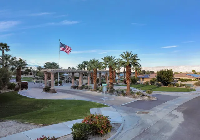 3rd image of 912 Tierra Ln, Palm Springs, CA 92262 | MLS# 219140878PS