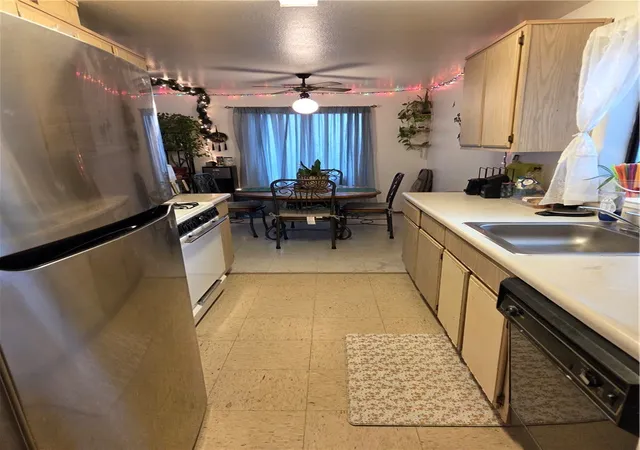 4th image of 577 North St, Corning, CA 96021 | MLS# SN26003533