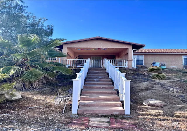 2nd image of 5855 Carmelita, Yucca Valley, CA 92284 | MLS# JT26003649