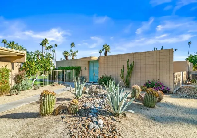 2nd image of 72877 El Paseo #512, Palm Desert, CA 92260 | MLS# 219140895PS