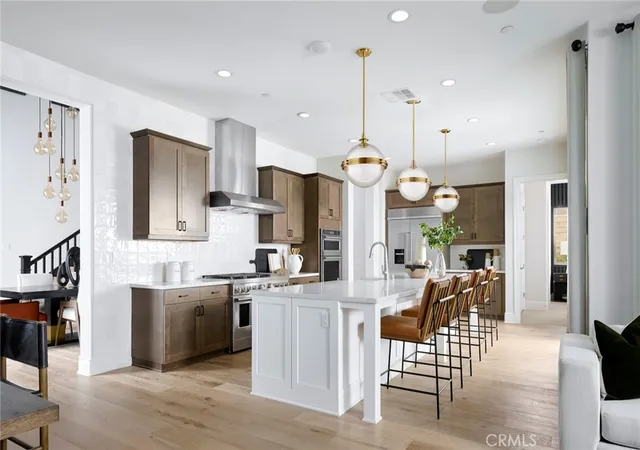 3rd image of 11823 Canoga Ave, Chatsworth, CA 91311 | MLS# IV26003737