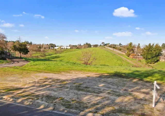 16th image of 0 Palm Ave, Martinez, CA 94553 | MLS# 41120190