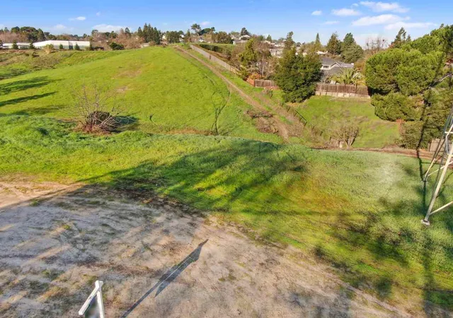3rd image of 0 Palm Ave, Martinez, CA 94553 | MLS# 41120190