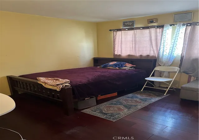 3rd image of 18535 Bryant, Northridge, CA 91324 | MLS# SR26003201
