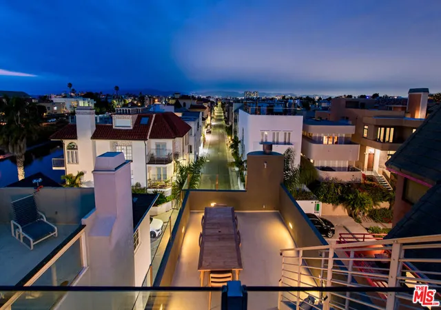1st image of 110 Topsail Mall, Marina Del Rey, CA 90292 | MLS# 26634125