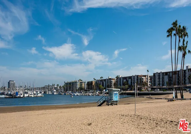43rd image of 110 Topsail Mall, Marina Del Rey, CA 90292 | MLS# 26634125