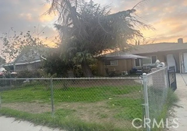 5th image of 618 Bates Ave, Bakersfield, CA 93307 | MLS# CV26003263