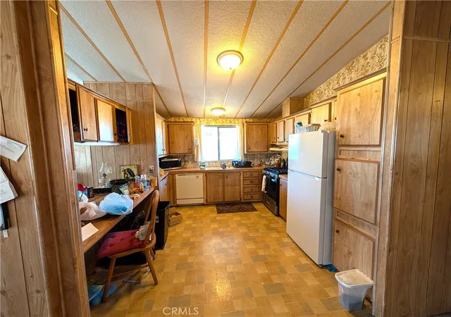 Homes for sale in Santa Maria, CA | 1701 S Thornburg #33, Santa Maria, CA 93458 | MLS# PI26002900