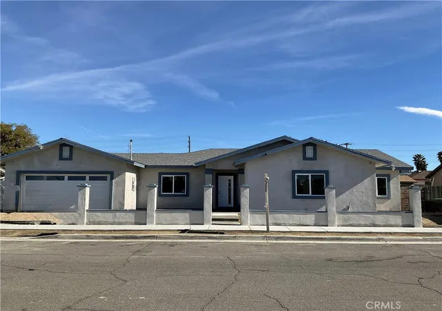 Photo 1 of Single family home for sale at 310 N Western, Hemet, CA 92543 | MLS# IV26003813 | Listing updated on 2026-01-28