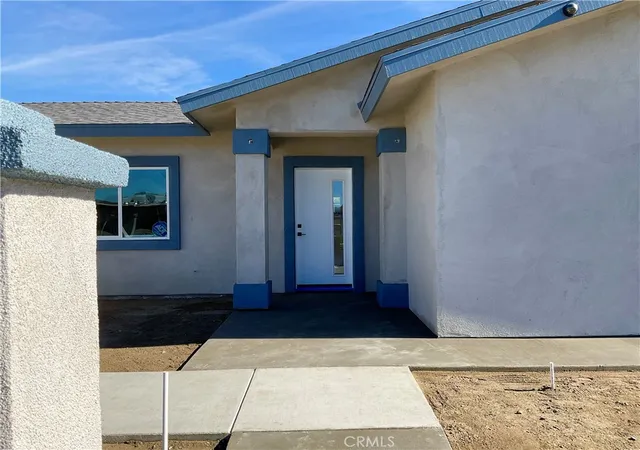Photo 3 of Single family home for sale at 310 N Western, Hemet, CA 92543 | MLS# IV26003813 | Listing updated on 2026-01-28