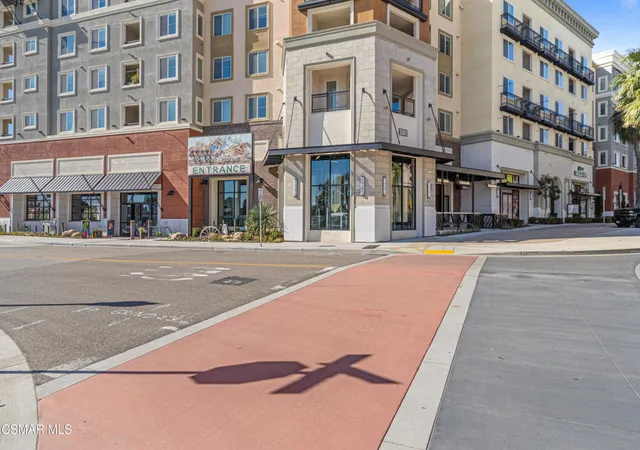 Homes for sale in Oxnard, CA | 2870 Wagon Wheel Rd #203, Oxnard, CA 93036 | MLS# 226000079