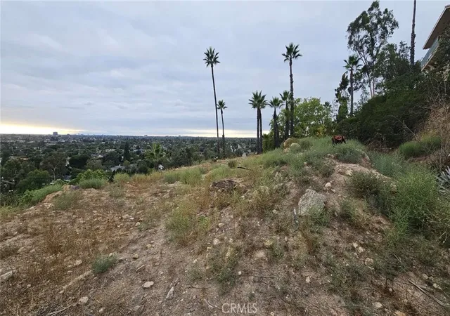 4th image of 1822 Loma Roja, Santa Ana, CA 92705 | MLS# RS26004472
