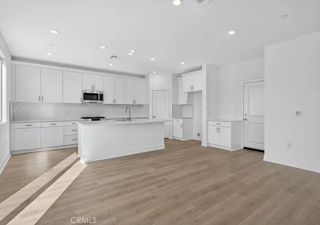 5th image of 33418 Rusty Ct, Winchester, CA 92596 | MLS# IG26004588