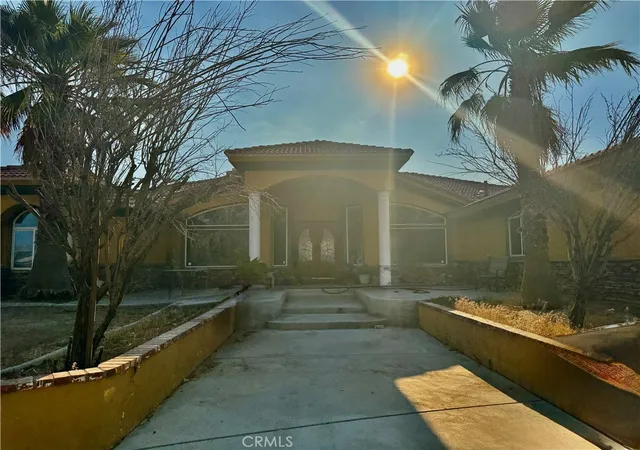 Homes for sale in Hesperia, CA | 11460 11th, Hesperia, CA 92345 | MLS# CV26004558