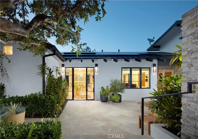 5th image of 22 Cherry Hills Ln, Newport Beach, CA 92660 | MLS# NP25148252