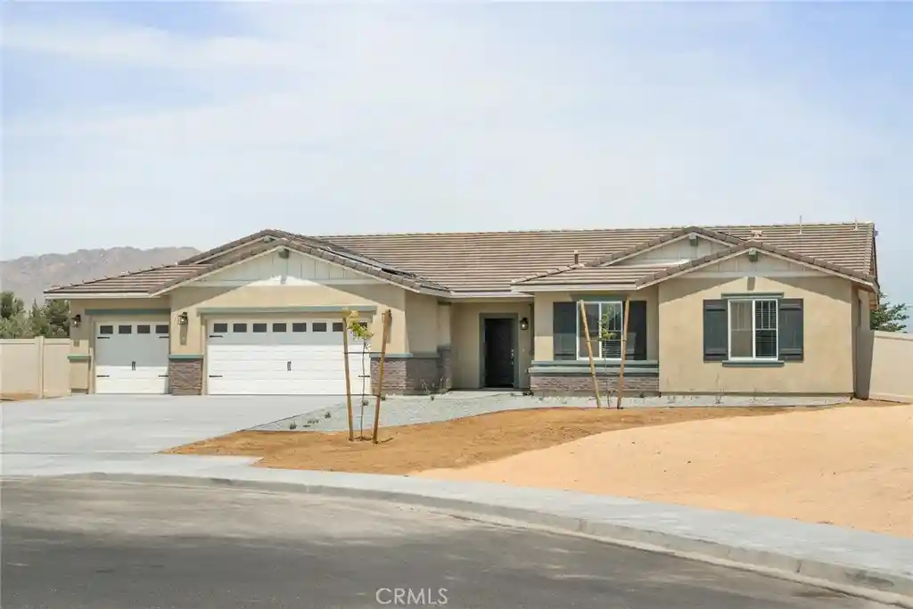 Photo 1 of Sale Pending at 14857 Desert Lily Ct, Apple Valley, CA 92307 | MLS# SW26005070 | Listing updated on 2026-10-20