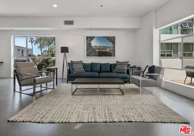 Homes for sale in Marina Del Rey, CA | 3119 Via Dolce #118, Marina Del Rey, CA 90292 | MLS# 26634965