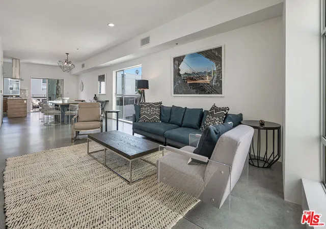 Homes for sale in Marina Del Rey, CA | 3119 Via Dolce #118, Marina Del Rey, CA 90292 | MLS# 26634965