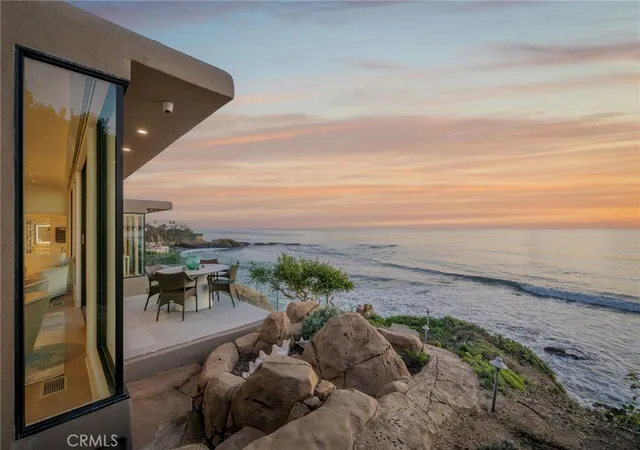 4th image of 1715 Ocean Wy, Laguna Beach, CA 92651 | MLS# LG25281783