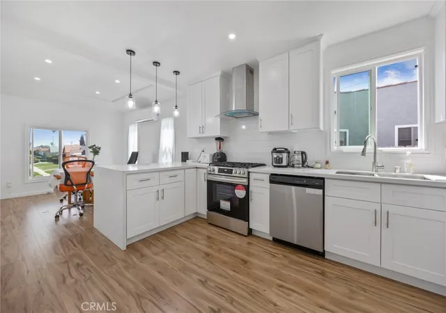 Photo 2 of Single family home for sale at 7037 Cimarron St, Los Angeles, CA 90047 | MLS# DW26005307 | Listing updated on 2026-09-30