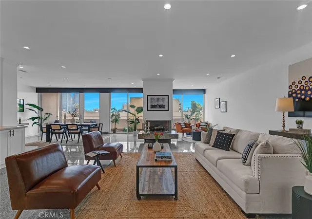 Listing Photo 4 - Condo for sale in Beverly Glen Condominiums located at 1333 S Beverly Gln Blvd, Los Angeles, CA 90024 - Unit #402