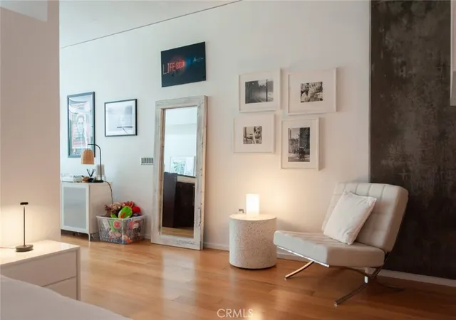 5th image of 1155 S Grand, Los Angeles, CA 90015