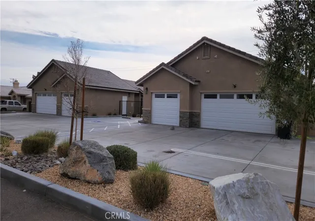 3rd image of 20125 Zuni, Apple Valley, CA 92307 | MLS# IV26004960
