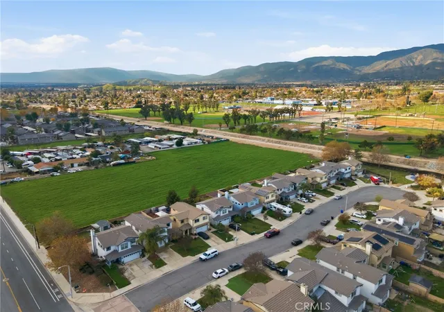 Homes for sale in Highland, CA | 7274 Seeley Ct, Highland, CA 92346 | MLS# TR26003771