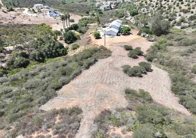 1st image of 0 Golden Eagle Trl, San Marcos, CA 92078 | MLS# NDP2600314
