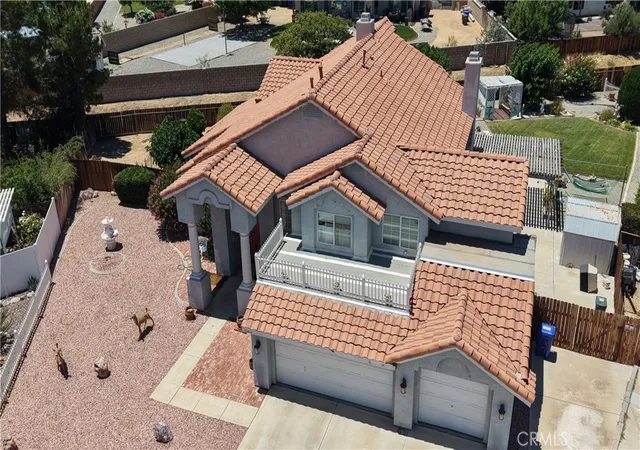 5th image of 20404 Half Moon Ct, Apple Valley, CA 92308 | MLS# HD26004752