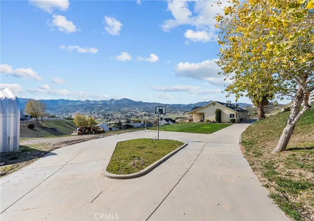 5th image of 40647 Shallow Springs, Leona Valley, CA 93551 | MLS# SR26005615