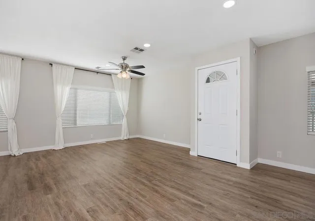 Photo 3 of Manufactured home for sale at 7004 San Carlos St, Carlsbad, CA 92011 | MLS# 2600785SD | Listing updated on 2026-09-30