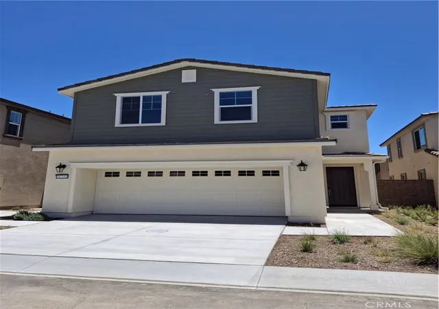 Listing Photo 1 - Condo for sale in building located at 31351 Siskiyou Ct, Winchester, CA 92596