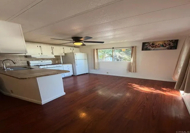 Homes for sale in Fallbrook, CA | 1455 Alturas Rd #89, Fallbrook, CA 92028 | MLS# NDP2600342