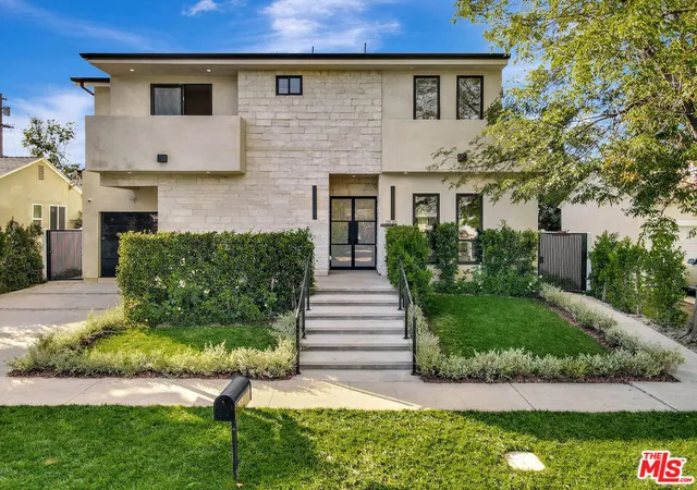 Photo 1 of Sale Pending at 5935 Yarmouth Ave, Encino, CA 91316 | MLS# 26636297 | Listing updated on 2026-03-09