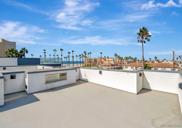 Homes for sale in Imperial Beach, CA | 109 Daisy Ave, Imperial Beach, CA 91932 | MLS# 2600816SD