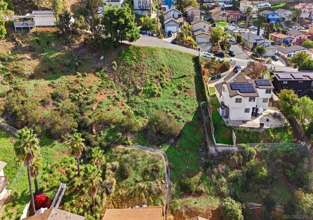 3rd image of 1408 Coronado Ave, Spring Valley, CA 91977 | MLS# 2600837SD