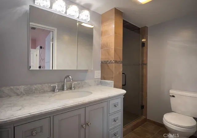 32nd image of 2210 N Buena Vista, Burbank, CA 91504 | MLS# SR26005649