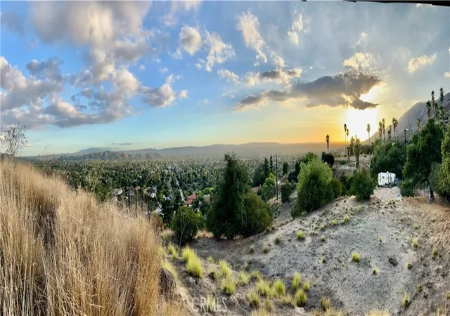 Photo 1 of Land for sale at 946 N Glendora Ave, Glendora, CA 91741 | MLS# CV26007604 | Listing updated on 2026-05-11