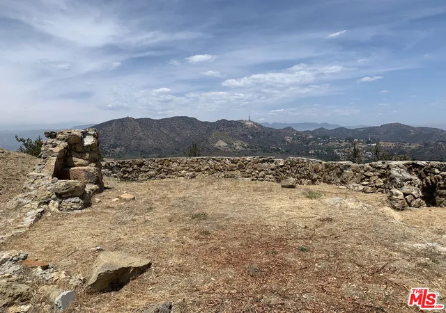 Photo 3 of Land for sale at 7007 Pacific View Dr, Los Angeles, CA 90068 | MLS# 25623541 | Listing updated on 2026-01-20