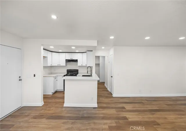 Homes for sale in Santa Ana, CA | 600 W 3rd #B205, Santa Ana, CA 92701 | MLS# PW26007962