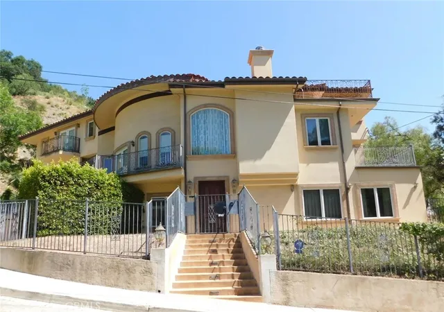 1st image of 9706 Hensal Rd, Beverly Hills, CA 90210 | MLS# AR26008070