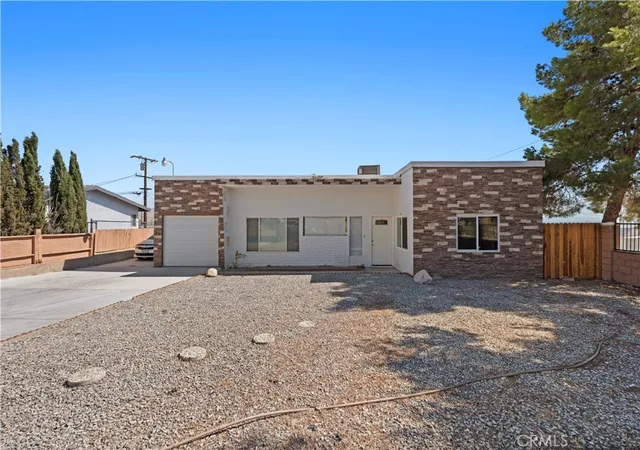 Photo 1 of Single family home for sale at 23859 South Rd, Apple Valley, CA 92307 | MLS# HD26008429 | Listing updated on 2026-01-26