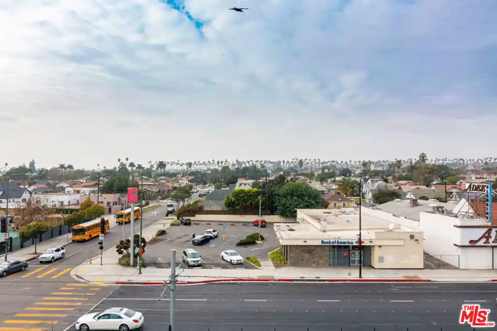 Photo 1 of Land for sale at 5471 Crenshaw Blvd, Los Angeles, CA 90043 | MLS# 26637289 | Listing updated on 2026-08-24