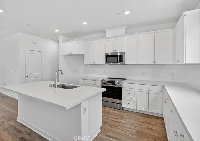 3rd image of 26642 Indigo Wy, Moreno Valley, CA 92555 | MLS# IG26008754