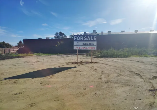 1st image of 744 E Holt, Ontario, CA 91761 | MLS# PW26006766