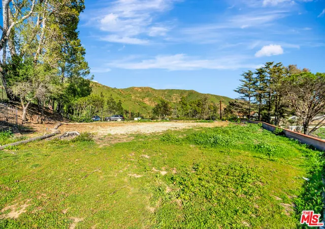 Homes for sale in Malibu, CA | 20960 Approx Big Rock Dr, Malibu, CA 90265 | MLS# 26637375
