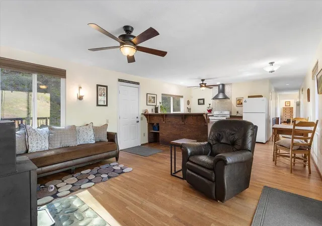 3rd image of 17370 Mines Rd, Livermore, CA 94550 | MLS# 41120812
