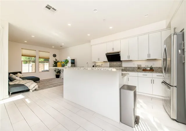 4th image of 192 Finch, Lake Forest, CA 92630 | MLS# OC26005538
